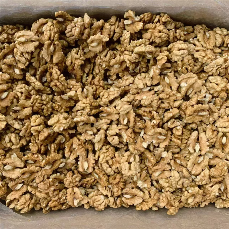 Walnut Kernels (4).jpg