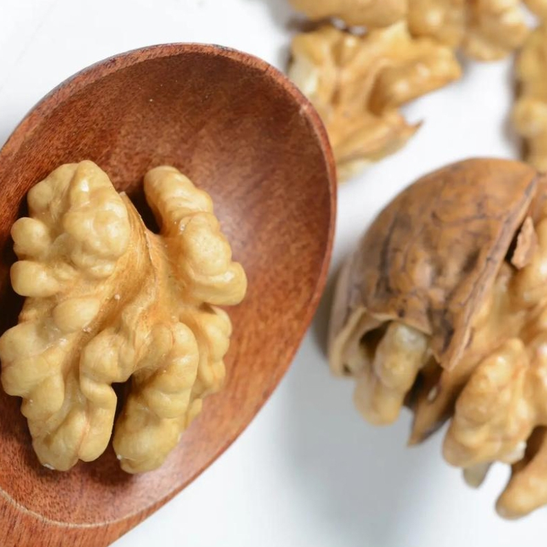 Walnut Kernels (3).jpg